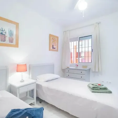 شقة Stunning 5 Minutes From The And Golf! ماربيا