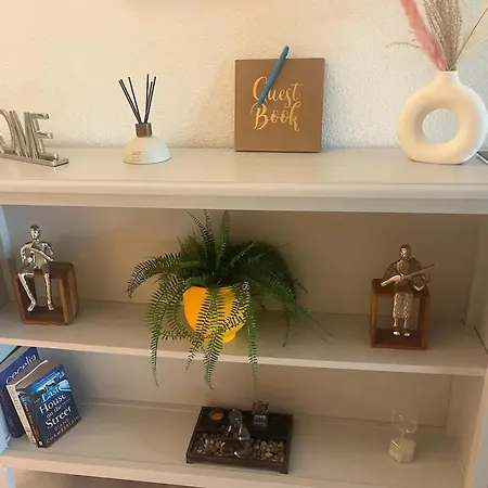 Apartment Stunning 5 Minutes From The And Golf! Marbella