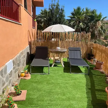 Stunning 5 Minutes From The And Golf! *