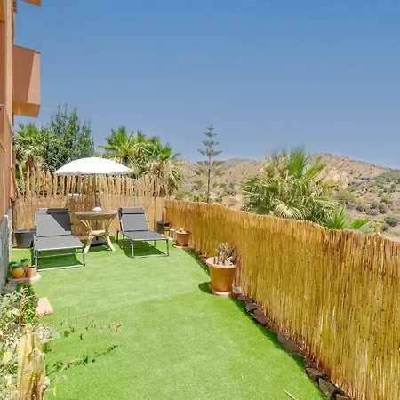 Stunning 5 Minutes From The And Golf! * Μαρμπέλλα