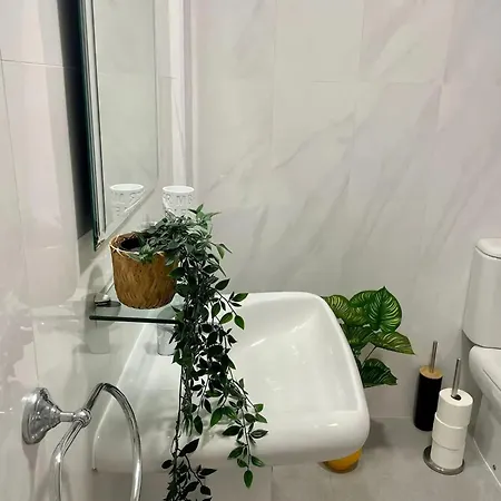 Stunning 5 Minutes From The And Golf! Μαρμπέλλα