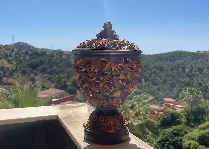 Stunning 5 Minutes From The And Golf! 公寓 *