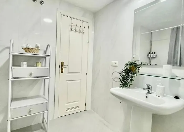 Διαμέρισμα Stunning 5 Minutes From The And Golf! Μαρμπέλλα